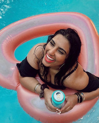 poolside-drink